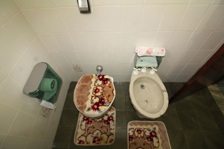 Casa à venda com 200m², 4 quartos e 1 vagaLavabo