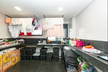 Apartamento à venda com 194m², 4 quartos e 3 vagasÁrea de Serviço