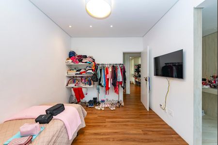 Apartamento à venda com 194m², 4 quartos e 3 vagasSemi Suíte 1