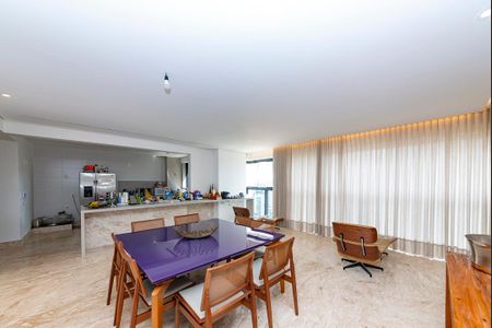 Sala de apartamento à venda com 4 quartos, 194m² em Vila da Serra, Nova Lima