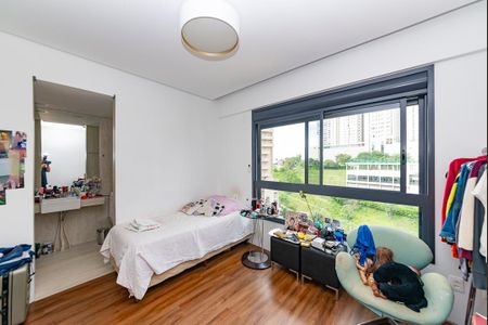 Apartamento à venda com 194m², 4 quartos e 3 vagasSuíte 2