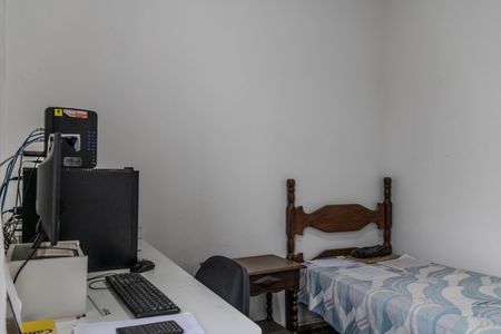 Apartamento à venda com 110m², 3 quartos e 1 vagaQuarto 2