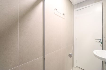 Banheiro de kitnet/studio para alugar com 1 quarto, 20m² em Barra Funda, São Paulo