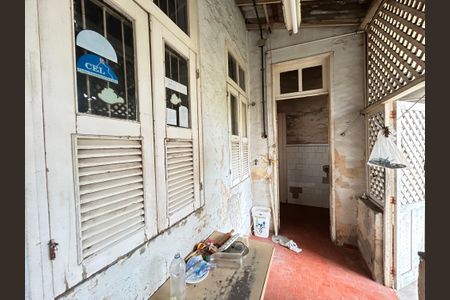 Casa à venda com 250m², 5 quartos e sem vagaVaranda