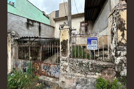 Casa à venda com 250m², 5 quartos e sem vagaFachada + plaquinha
