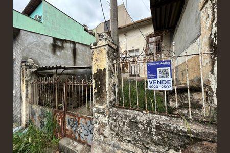 Casa à venda com 250m², 5 quartos e sem vagaFachada + plaquinha