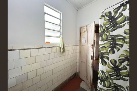 Casa à venda com 250m², 5 quartos e sem vagaBanheiro
