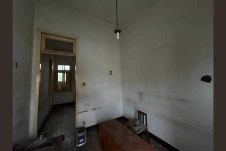 Casa à venda com 250m², 5 quartos e sem vagaSala casa 2