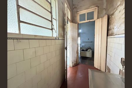 Casa à venda com 250m², 5 quartos e sem vagaCozinha