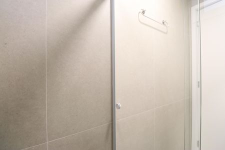 Banheiro de kitnet/studio para alugar com 1 quarto, 20m² em Barra Funda, São Paulo