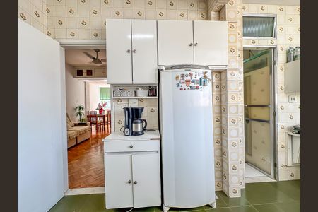 Apartamento à venda com 90m², 2 quartos e sem vaga