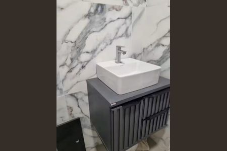 Apartamento à venda com 32m², 1 quarto e sem vagaBanheiro