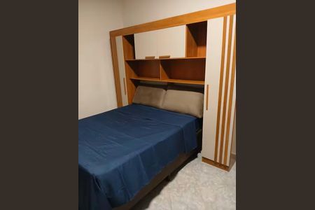 Apartamento à venda com 32m², 1 quarto e sem vagaQuarto