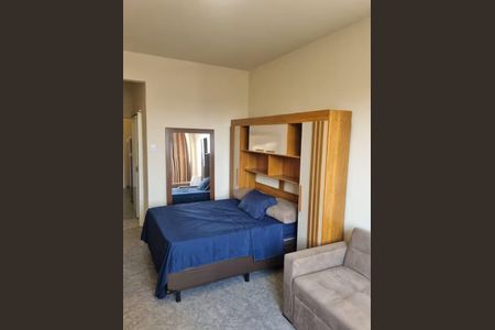 Apartamento à venda com 32m², 1 quarto e sem vagaQuarto