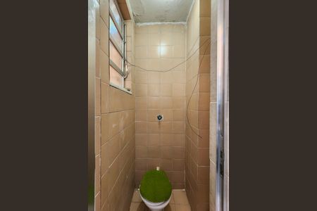 Apartamento para alugar com 55m², 2 quartos e sem vaga Apartamento para alugar com 55m², 2 quartos e sem vagaBanheiro de Serviço