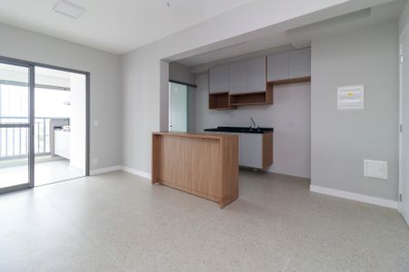 Sala de apartamento para alugar com 2 quartos, 70m² em Vila Dom Pedro I, São Paulo