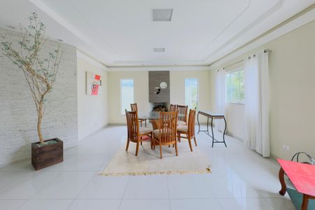 Sala de casa para alugar com 3 quartos, 400m² em Parque Mirante do Vale, Jacareí