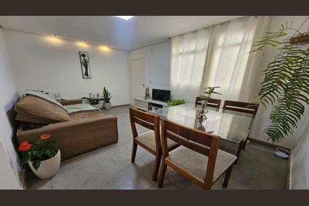 Apartamento à venda com 2 quartos, 50m² em Camargos, Belo Horizonte