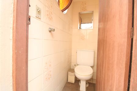 Casa para alugar com 160m², 3 quartos e 6 vagasBanheiro de serviço