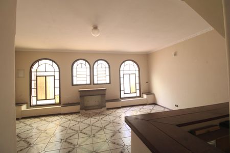 Casa para alugar com 160m², 3 quartos e 6 vagasSala