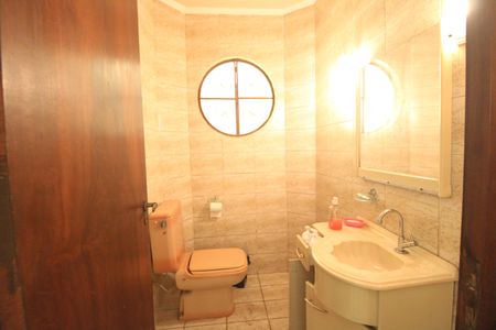 Casa para alugar com 160m², 3 quartos e 6 vagasLavabo