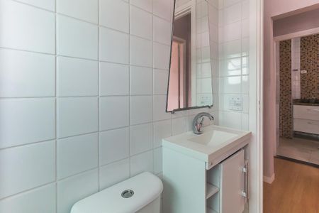 Apartamento para alugar com 70m², 3 quartos e 2 vagas Apartamento para alugar com 70m², 3 quartos e 2 vagasBanheiro