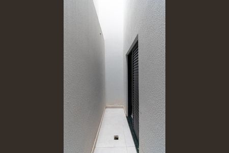 Apartamento para alugar com 29m², 1 quarto e sem vaga Apartamento para alugar com 29m², 1 quarto e sem vagaVaranda do Quarto