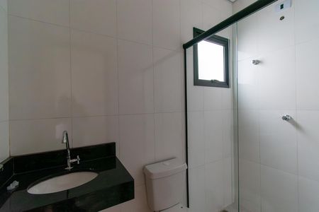 Banheiro de apartamento para alugar com 1 quarto, 29m² em Vila Santa Clara, São Paulo