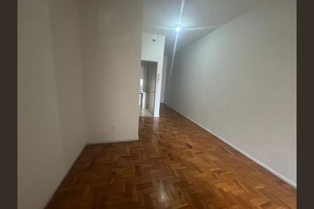 Apartamento à venda com 76m², 3 quartos e sem vagaSala