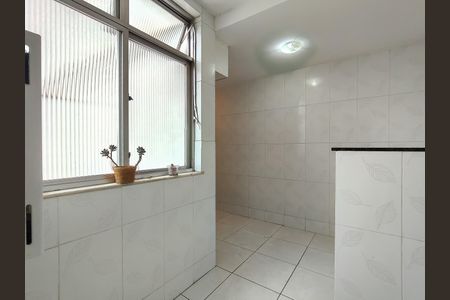 Apartamento para alugar com 98m², 2 quartos e 1 vagaÁrea de Serviço