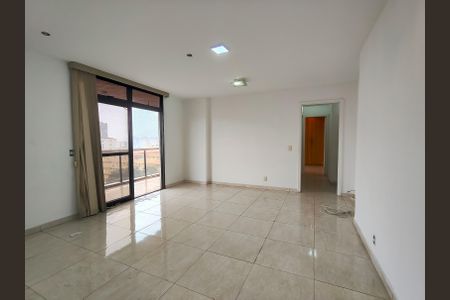 Apartamento para alugar com 98m², 2 quartos e 1 vagaSala