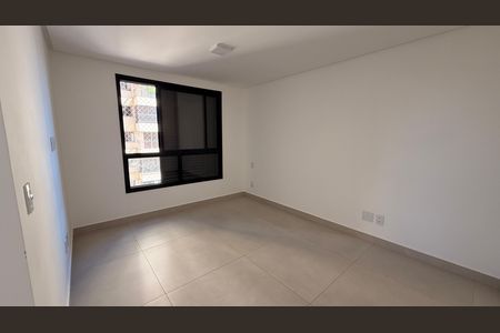Apartamento à venda com 1 quarto, 49m² em Parque Amazonia, Goiânia