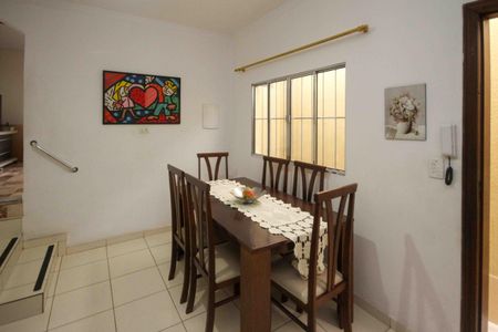 Casa à venda com 150m², 4 quartos e 1 vaga