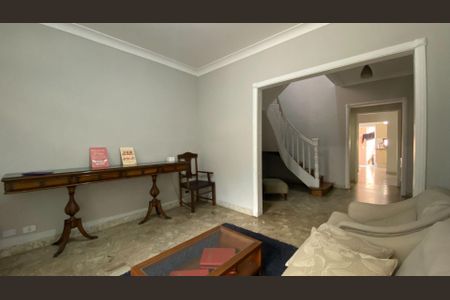 Casa à venda com 4 quartos, 357m² em Aclimação, São Paulo