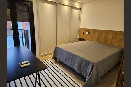 Apartamento à venda com 1 quarto, 51m² em Cambuí, Campinas