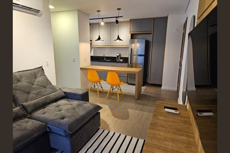 Apartamento à venda com 1 quarto, 51m² em Cambuí, Campinas