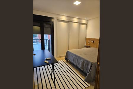 Apartamento à venda com 1 quarto, 51m² em Cambuí, Campinas