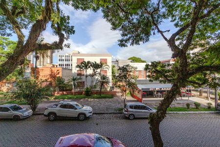 Vista da Sala de apartamento para alugar com 3 quartos, 140m² em Menino Deus, Porto Alegre