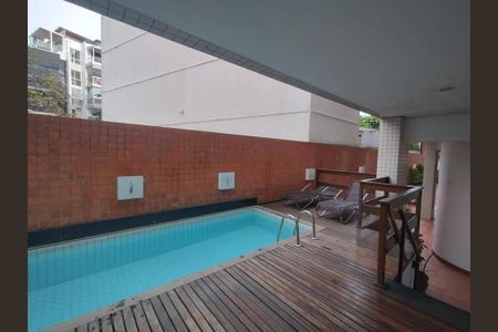 Apartamento à venda com 45m², 1 quarto e 1 vaga