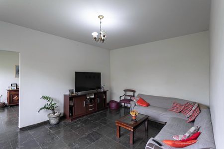 Sala 1 de casa à venda com 3 quartos, 245m² em Ouro Preto, Belo Horizonte