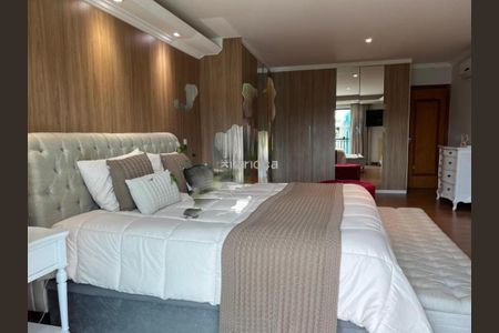 Casa à venda com 4 quartos, 356m² em Recreio dos Bandeirantes, Rio de Janeiro