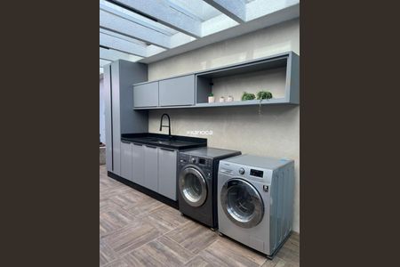 Casa à venda com 356m², 4 quartos e 2 vagas