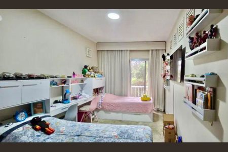 Casa à venda com 4 quartos, 358m² em Jardim da Saúde, São Paulo