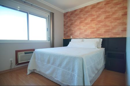 Apartamento à venda com 78m², 2 quartos e 1 vagaSuíte