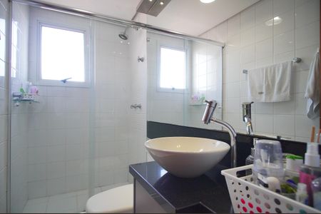 Apartamento à venda com 78m², 2 quartos e 1 vagaBanheiro da Suíte