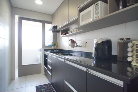 Apartamento à venda com 78m², 2 quartos e 1 vagaCozinha