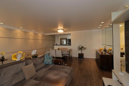 Apartamento à venda com 115m², 3 quartos e 2 vagasSala