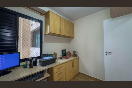 Apartamento à venda com 102m², 4 quartos e 2 vagasEscritório