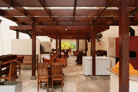 Apartamento à venda com 102m², 4 quartos e 2 vagasÁrea comum