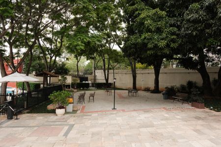 Apartamento à venda com 102m², 4 quartos e 2 vagasÁrea comum